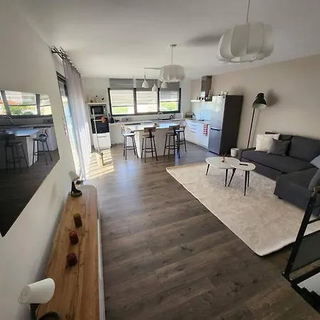 Appartement Avec Vue Sur *