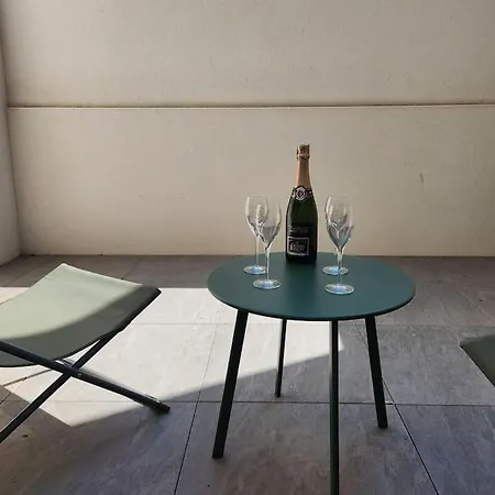 Avec Vue Sur Appartement *